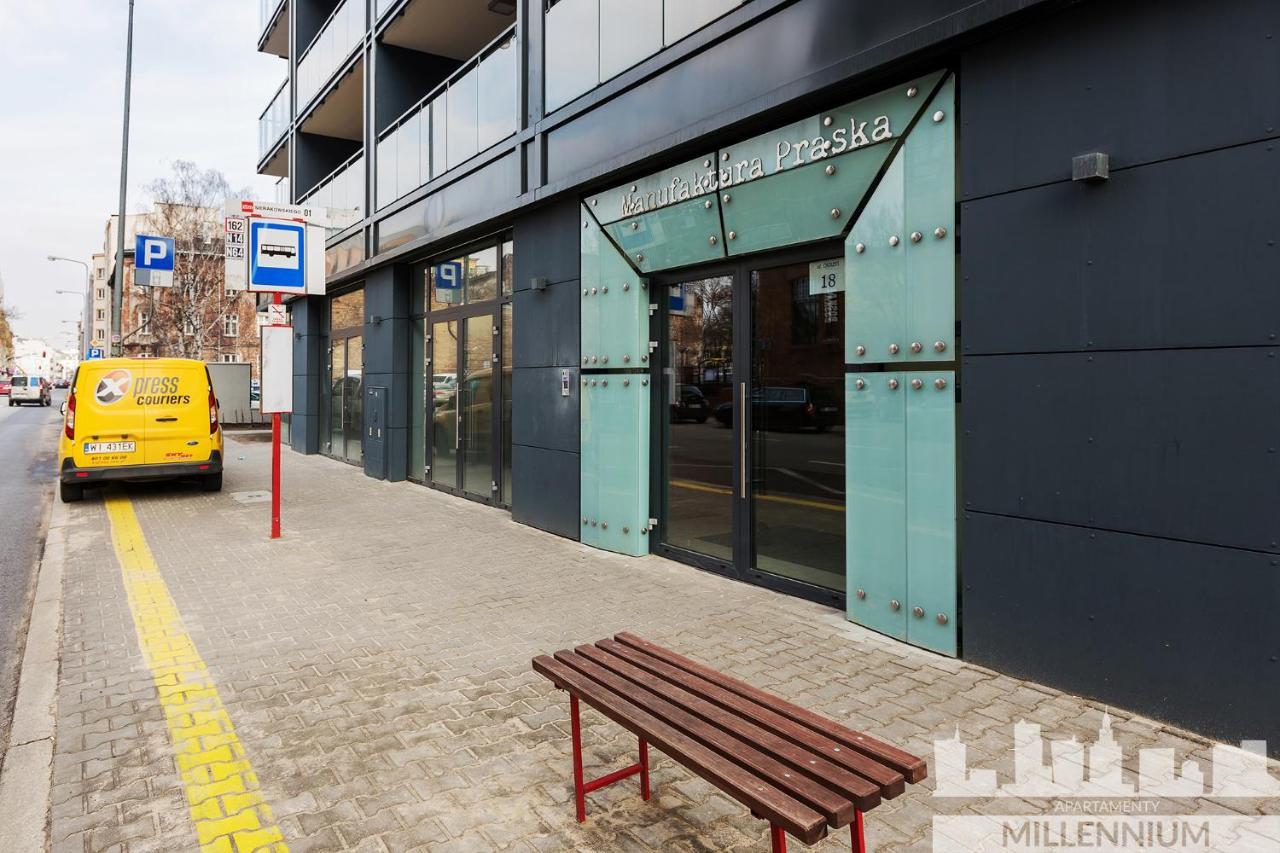 Millennium Manufaktura Blue Apartman Varsó Kültér fotó